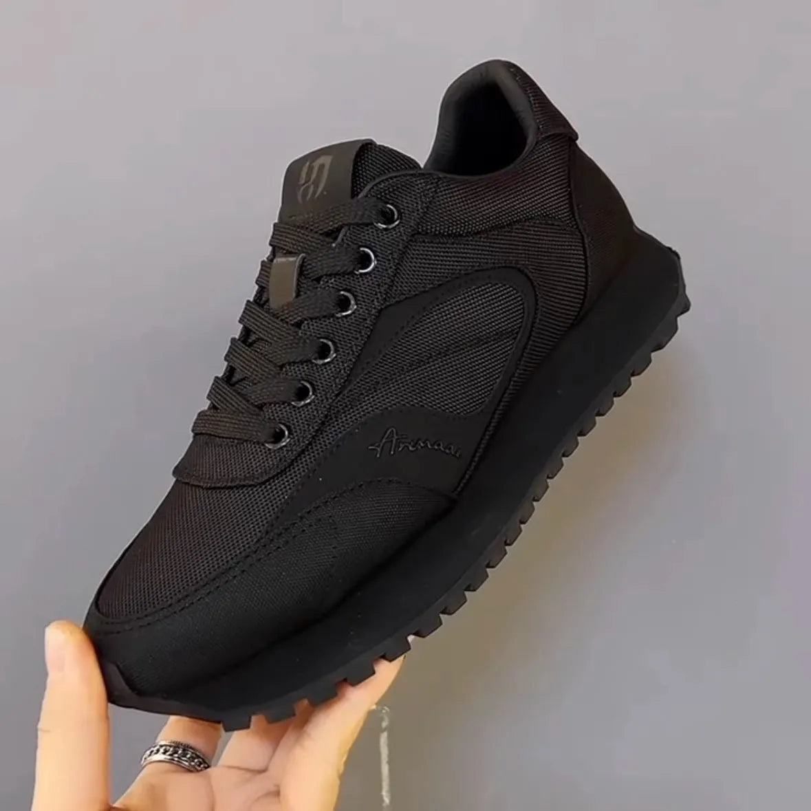 Men's shoes 2025 trendy soft soled shoes men's summer thin shoes round toe Korean version fashionable retro