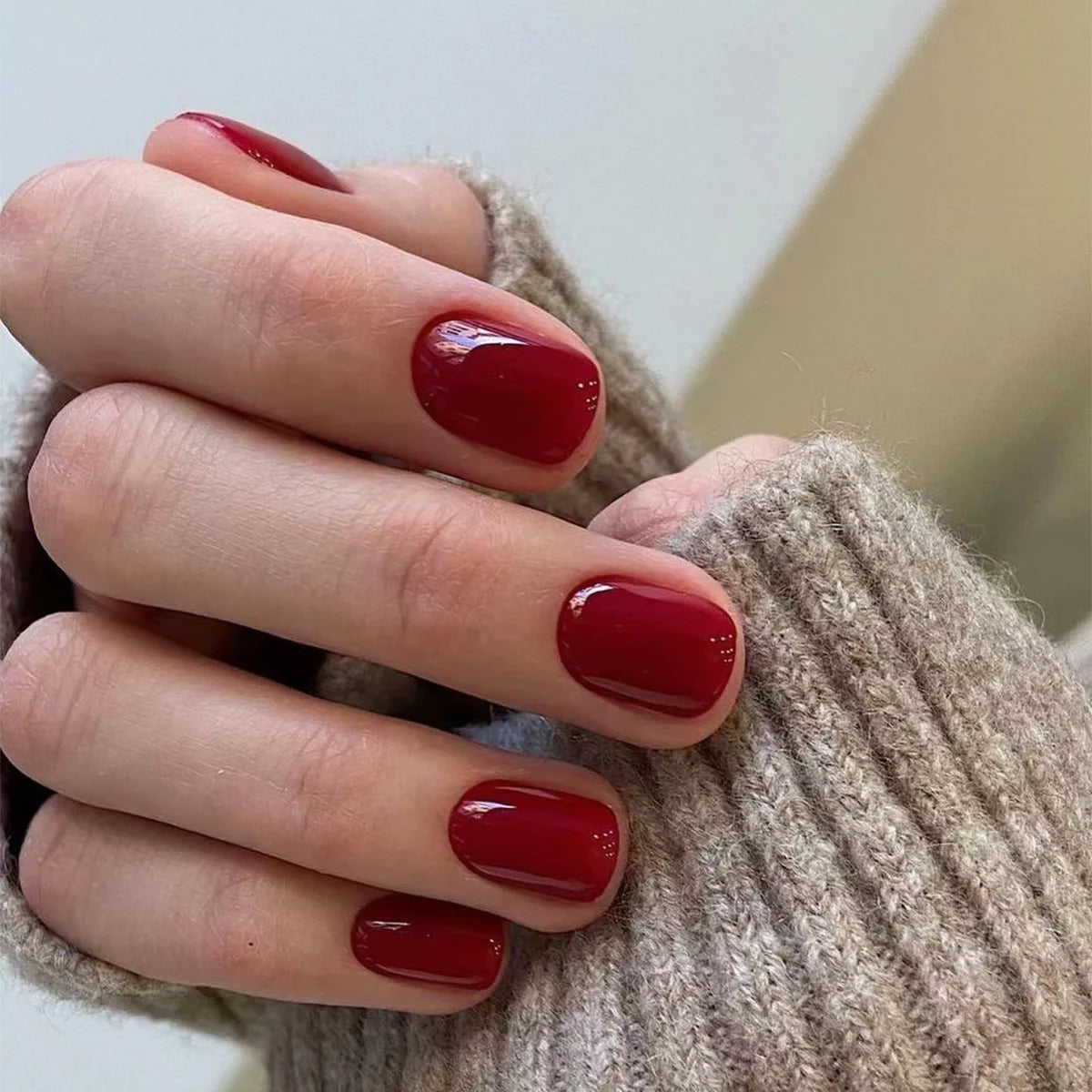 24 Pcs/set Artificial Acrylic Full Coverage Press on Nails Art Short French Fake Nails Red Glossy Removable False Nail Supplies